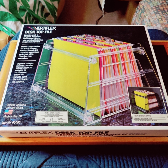 Desk top file - Picture 7 of 7